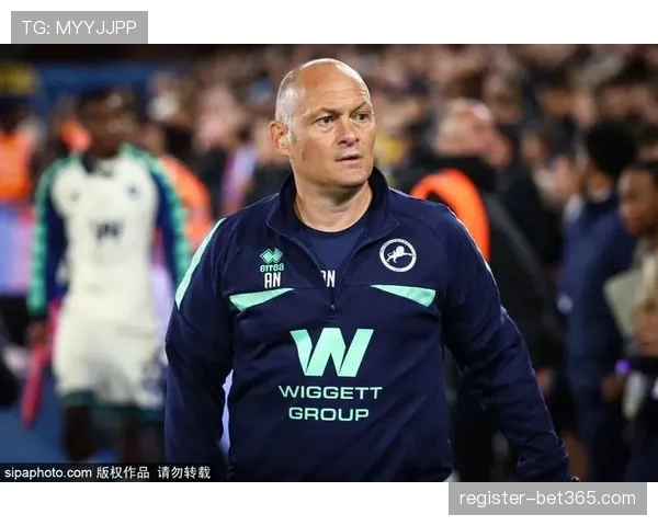 安东尼分享,踢球岁月,与毒贩同场,开云,KaiYun,开云注册网址,开云app,开云官网,开云网站,开云下载