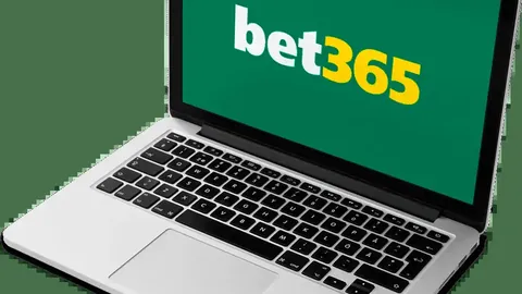 国足与沙特身价较量：双方均为万欧元。